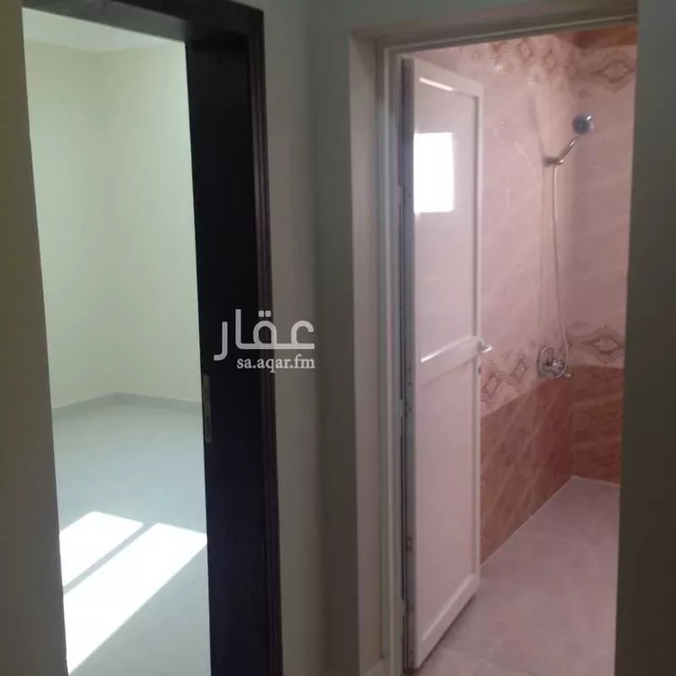 شقة للإيجار في شارع وادي فاطمة, حي الضباب, مدينة الدمام, المنطقة الشرقية صورة 4