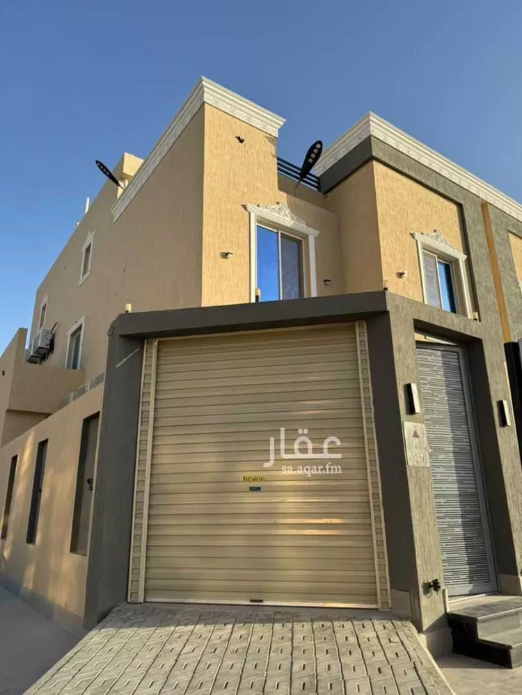فيلا للبيع في شارع تقيه بنت ابي سعيد, حي الرحمانية, مدينة جدة, منطقة مكة المكرمة صورة 3