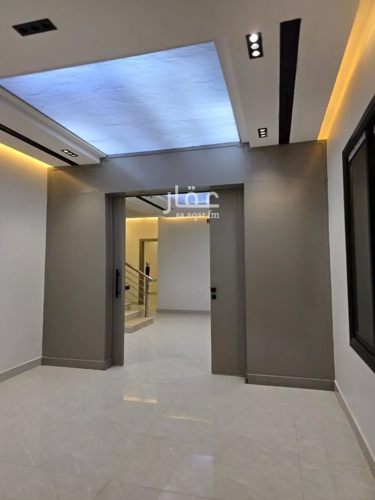 فيلا للبيع في شارع الامام مسلم, حي بدر, مدينة الرياض, منطقة الرياض صورة 2