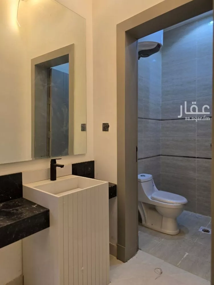 فيلا للبيع في شارع الامام مسلم, حي بدر, مدينة الرياض, منطقة الرياض 16