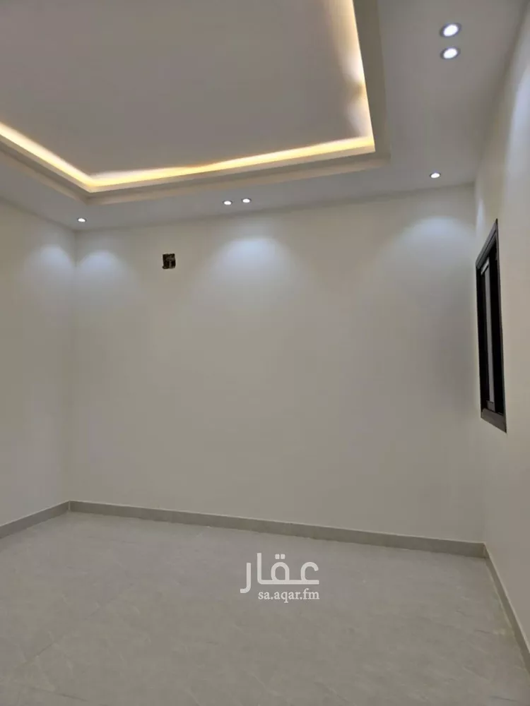 فيلا للبيع في شارع الامام مسلم, حي بدر, مدينة الرياض, منطقة الرياض 7