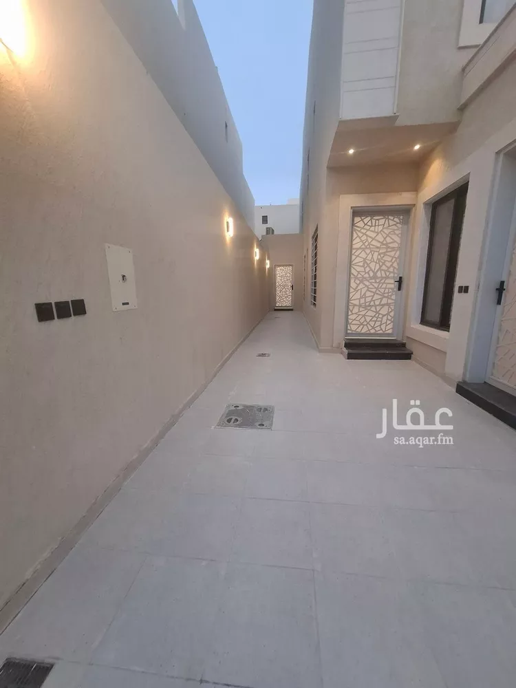 دور للبيع في شارع الامام مسلم, حي بدر, مدينة الرياض, منطقة الرياض 9