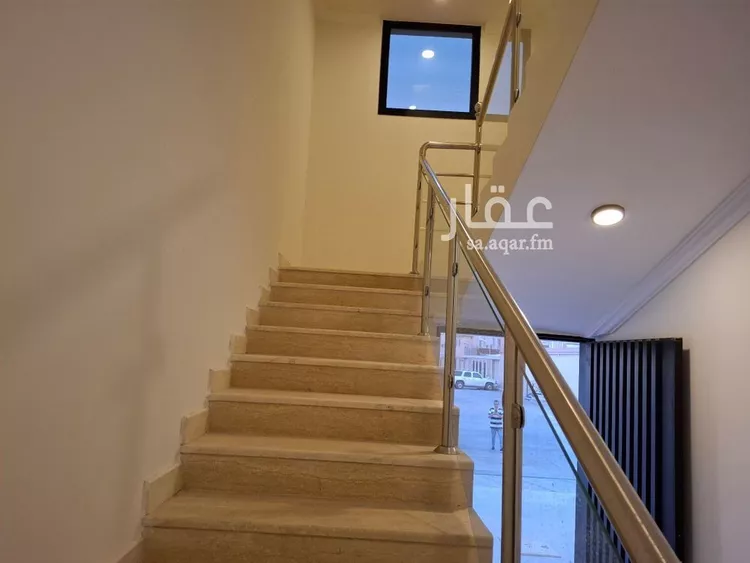 Floor for Sale in Riyadh Badr 7