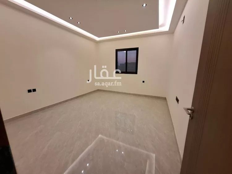 دور للبيع في شارع خلوف, حي بدر, مدينة الرياض, منطقة الرياض صورة 5