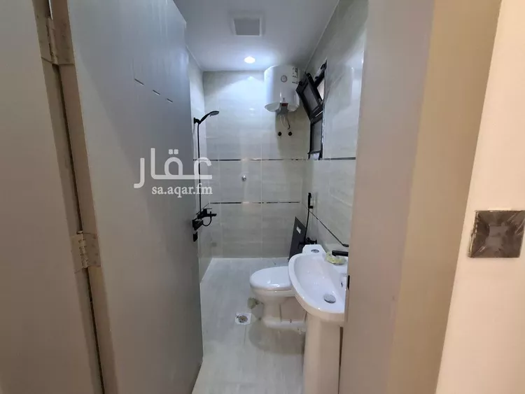 Villa for Sale in Riyadh Badr 8