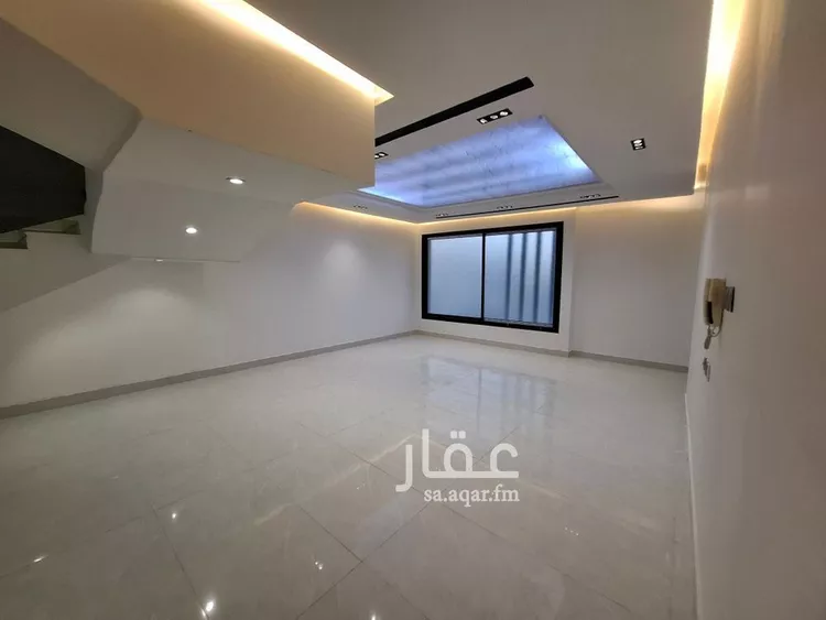 فيلا للبيع في شارع الامام مسلم, حي بدر, مدينة الرياض, منطقة الرياض صورة 3