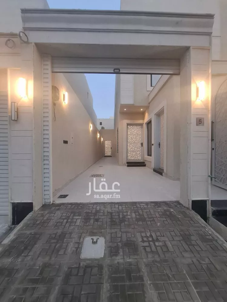 دور للبيع في شارع الامام مسلم, حي بدر, مدينة الرياض, منطقة الرياض 19