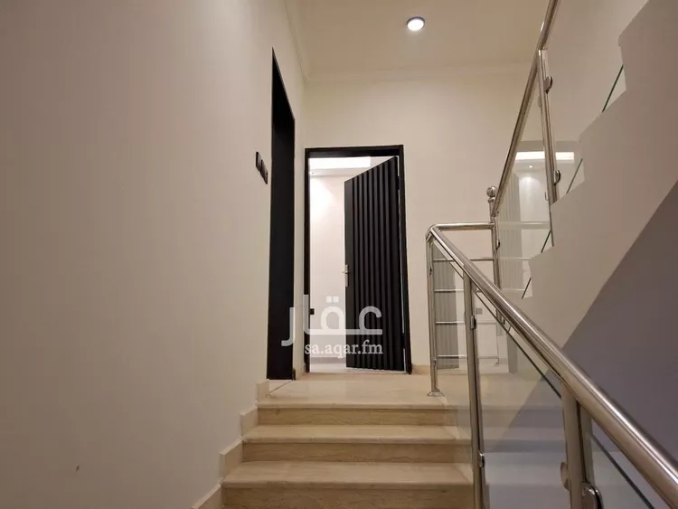 Floor for Sale in Riyadh Badr 6