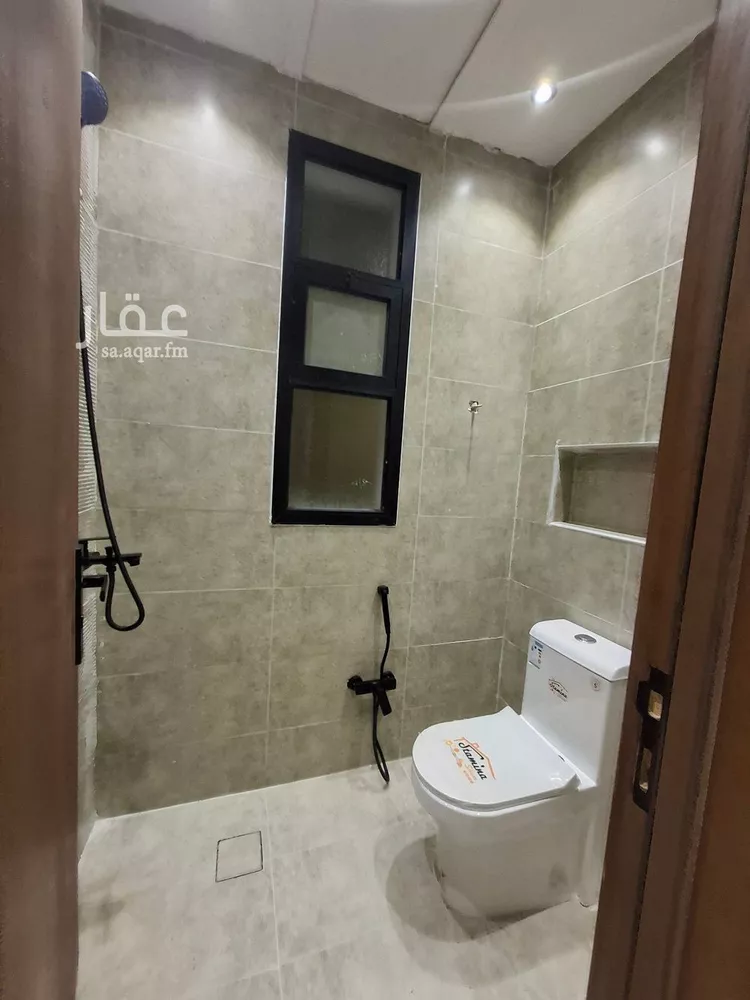 دور للبيع في شارع الماطري, حي الحزم, مدينة الرياض, منطقة الرياض صورة 2