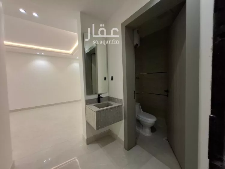 Villa for Sale in Riyadh Badr 17