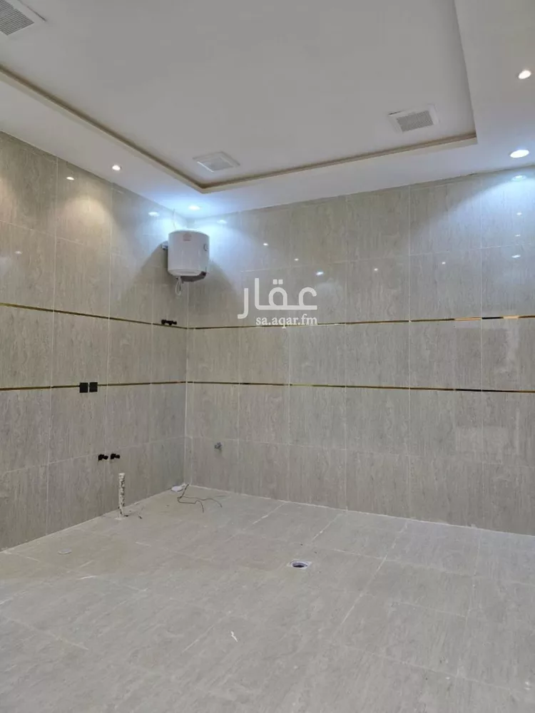 فيلا للبيع في شارع الامام مسلم, حي بدر, مدينة الرياض, منطقة الرياض صورة 4