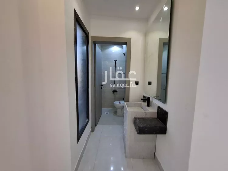دور للبيع في شارع حسين بن حمد, حي طيبة, مدينة الرياض, منطقة الرياض 13