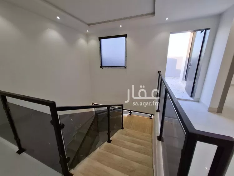 دور للبيع في شارع حسين بن حمد, حي طيبة, مدينة الرياض, منطقة الرياض 20