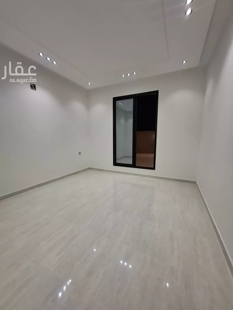 شقة للبيع في شارع اللجائي, حي الحزم, مدينة الرياض, منطقة الرياض 15