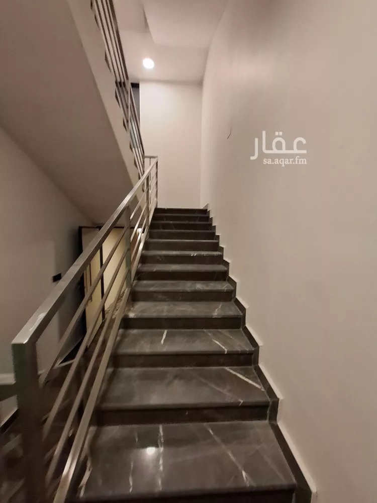 دور للبيع في شارع القبة, حي السويدي الغربي, مدينة الرياض, منطقة الرياض صورة 3