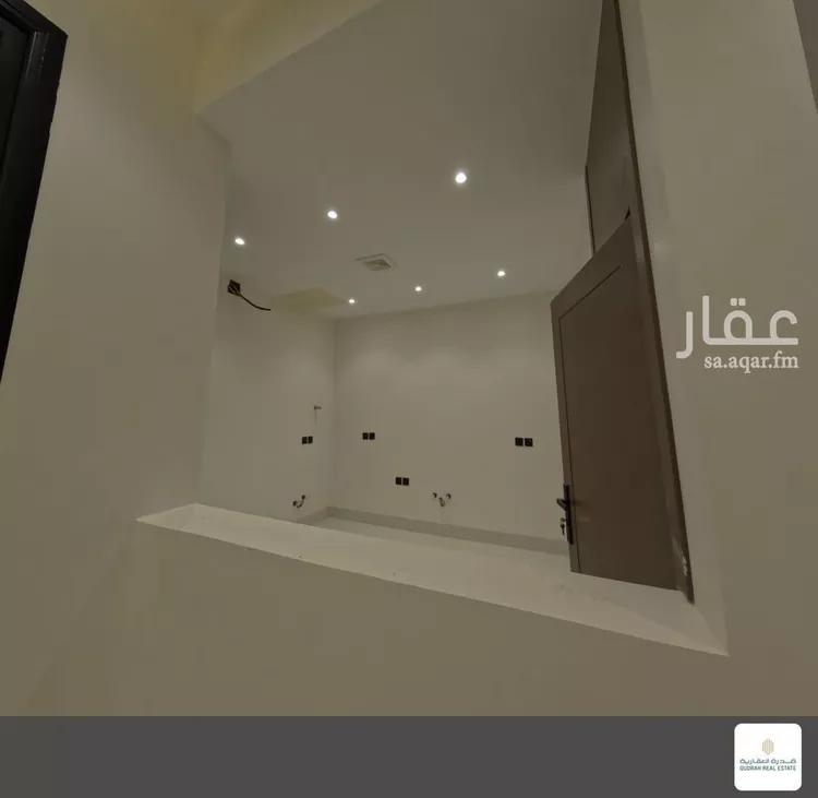 شقة للبيع في شارع إبرهيم بن علي العياشي, حي المهدية, مدينة الرياض, منطقة الرياض 11