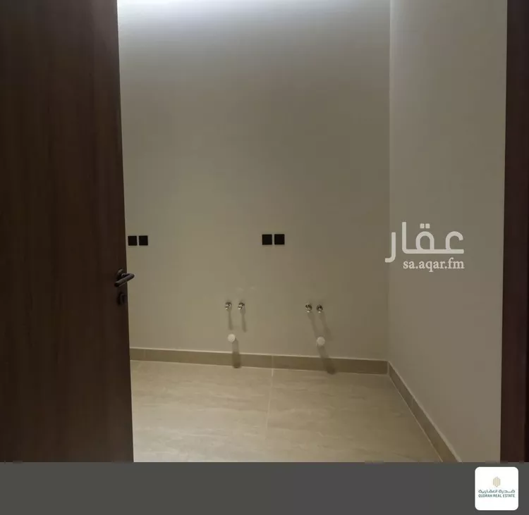 دور للبيع في شارع زنجبار, حي العقيق, مدينة الرياض, منطقة الرياض 8