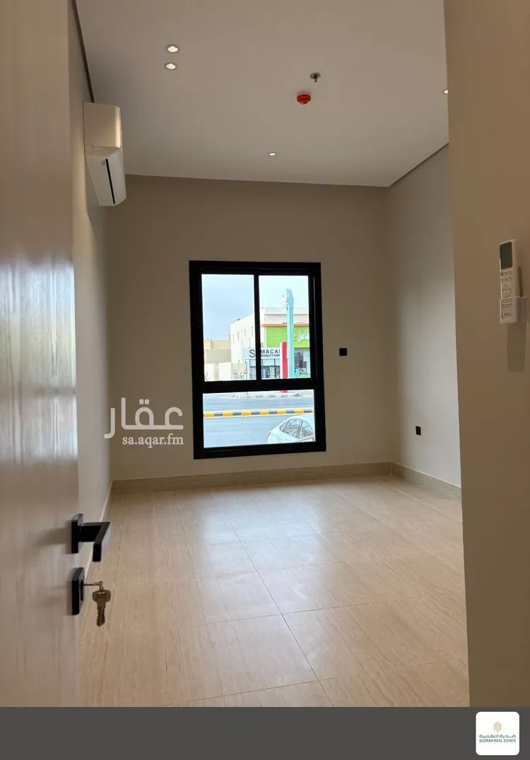 شقة للإيجار في شارع عبادة بن الصامت, حي الروضة, مدينة الرياض, منطقة الرياض صورة 2