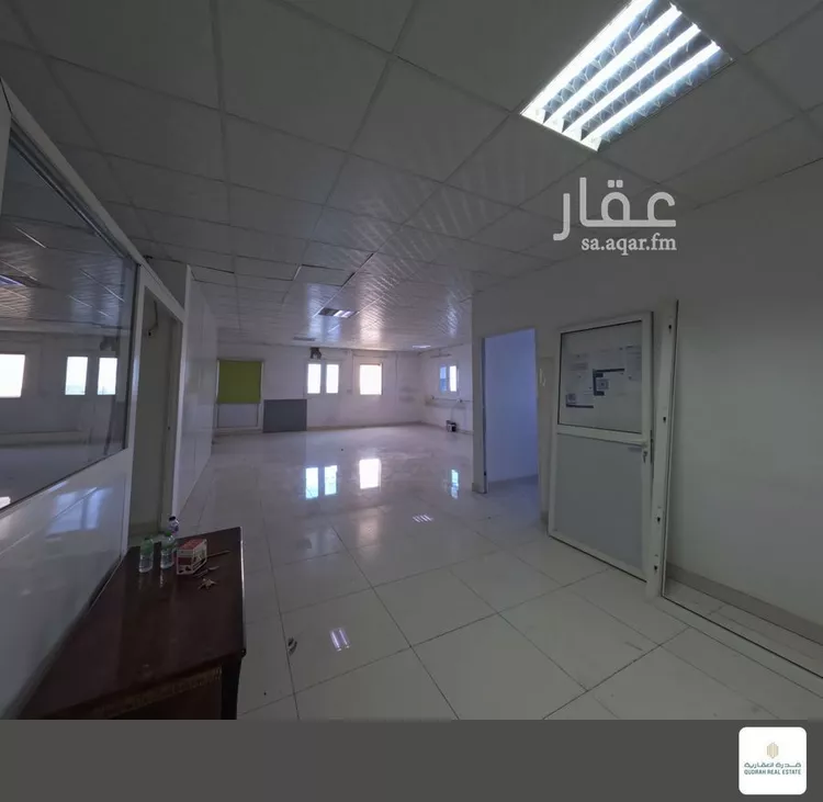 مكتب تجاري للإيجار في شارع المدينة المنورة الفرعي, حي الفاروق, مدينة الرياض, منطقة الرياض صورة 4