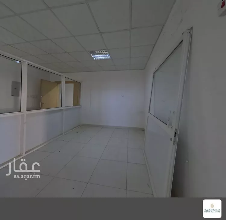 مكتب تجاري للإيجار في شارع المدينة المنورة الفرعي, حي الفاروق, مدينة الرياض, منطقة الرياض صورة 5