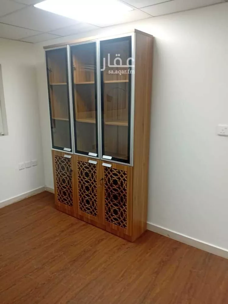 مكتب تجاري للإيجار في شارع الامير سلطان فرعي ، حي النعيم ، جدة ، جدة صورة 3