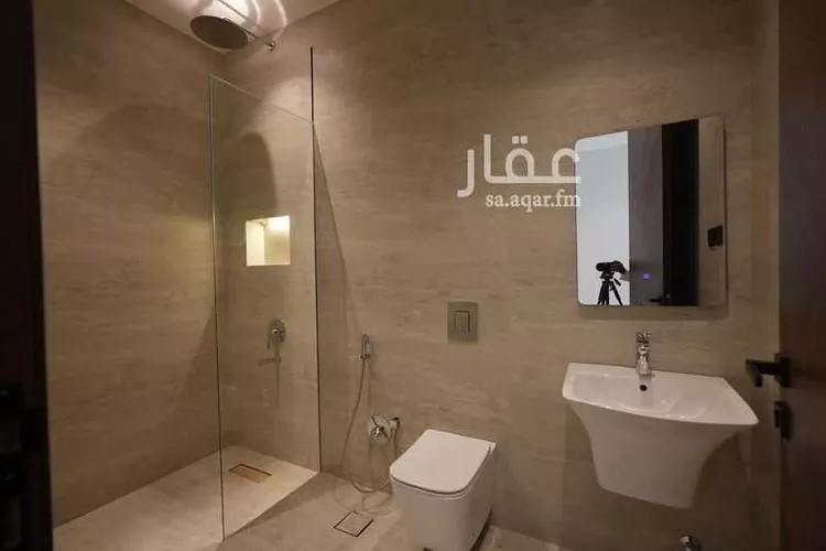 دور للبيع في شارع الحجور ، حي النفل ، الرياض ، منطقة الرياض صورة 3