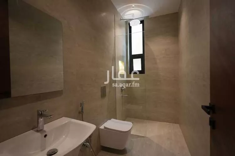 دور للبيع في شارع الحجور ، حي النفل ، الرياض ، منطقة الرياض