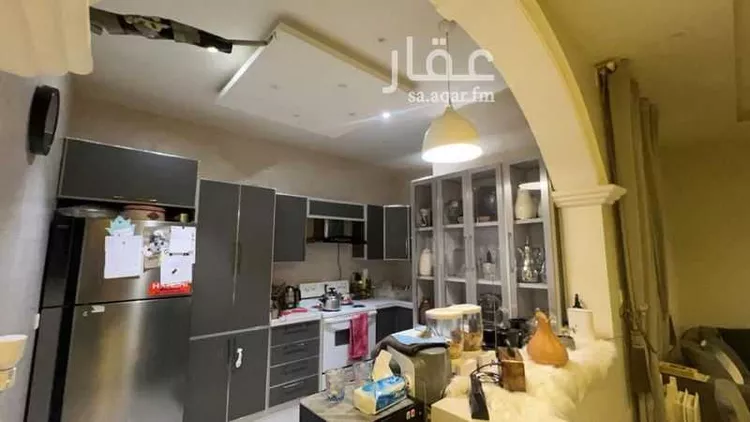 شقة للإيجار في شارع أبي طاهر بن السلام, حي الصواري, مدينة جدة, منطقة مكة المكرمة