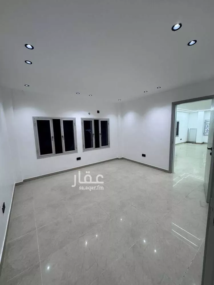 مكتب تجاري للإيجار في شارع الامير ثامر ابن عبدالعزيز, حي الخبرالشمالية, مدينة الخبر, المنطقة الشرقية صورة 2