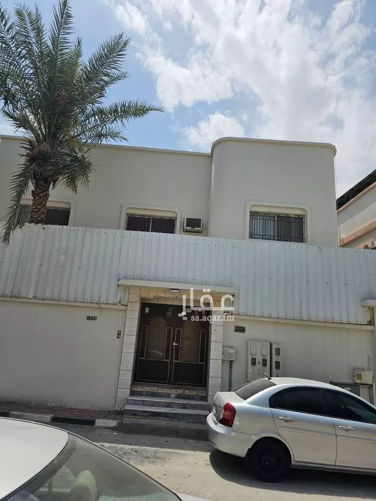 عمارة للبيع في شارع 18ج, حي غرناطة, مدينة الدمام, المنطقة الشرقية صورة 2