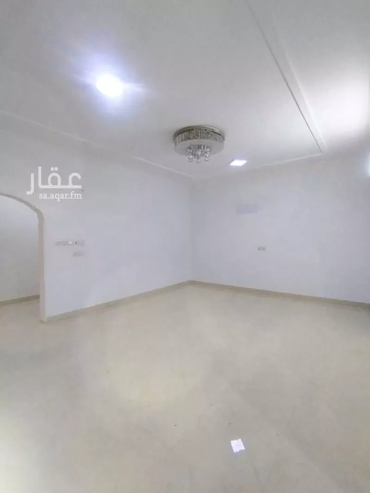 شقة للإيجار في شارع العاقولة, حي العقيق, مدينة أبها, منطقة عسير صورة 3