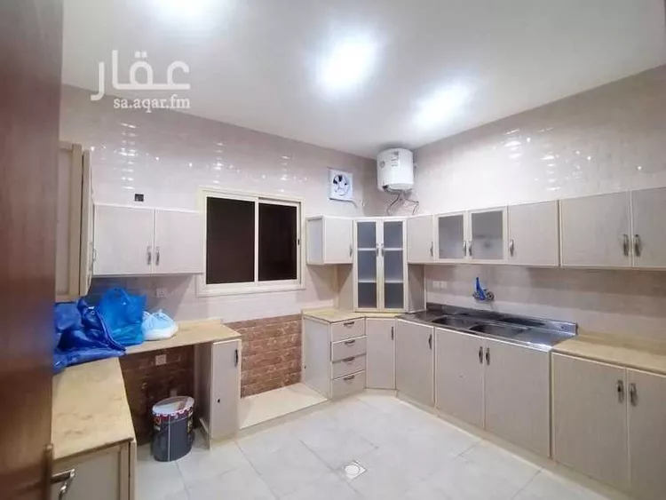 شقة للإيجار في شارع العاقلي, حي القري, مدينة أبها, منطقة عسير صورة 5