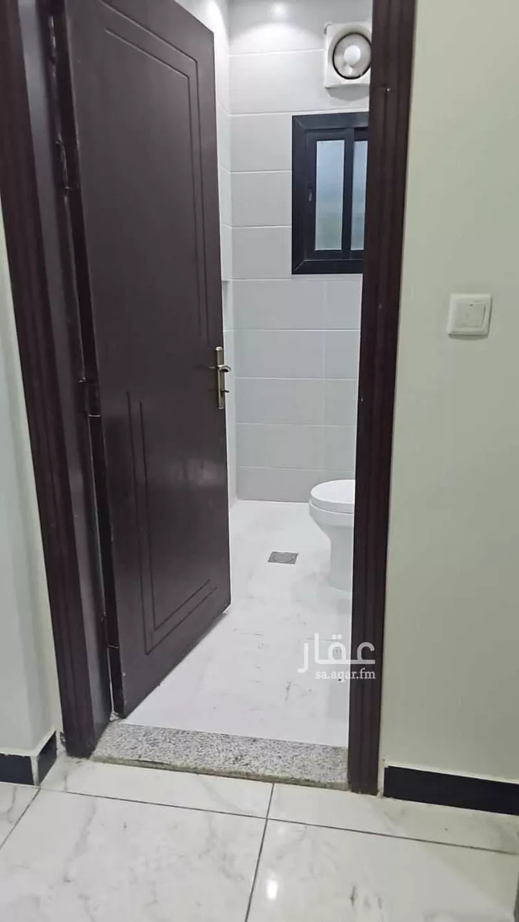 شقة للإيجار في شارع يزيد بن الحكم الثقفى, حي البوادي, مدينة جدة, منطقة مكة المكرمة 13