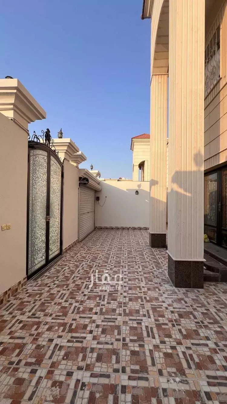 فيلا للبيع في شارع ابو بكر الاسماعيلي, حي الندى, مدينة الدمام, المنطقة الشرقية صورة 2