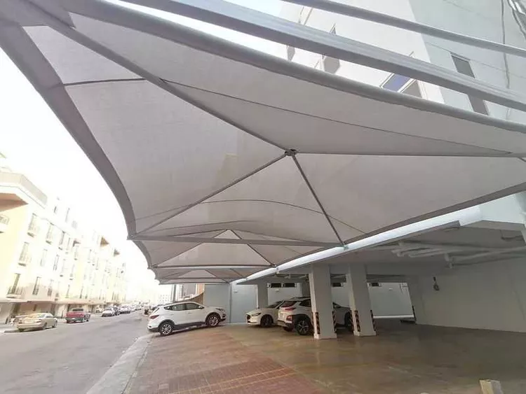 عمارة للإيجار في شارع 12ا, حي هجر, مدينة الدمام, المنطقة الشرقية صورة 2