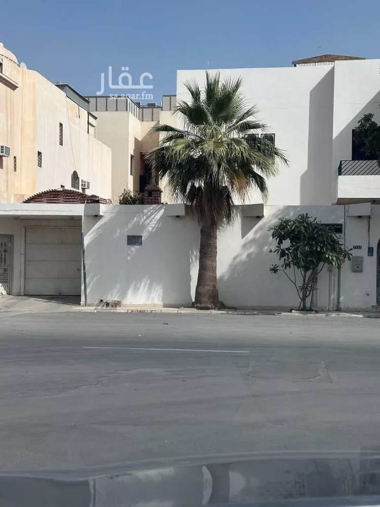 فيلا للبيع في شارع ابن الطرائفي, حي الإزدهار, مدينة الرياض, منطقة الرياض صورة 3