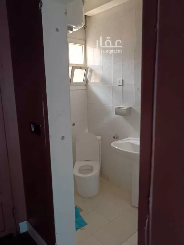 محل للإيجار في شارع تبوك, حي الإزدهار, مدينة الرياض, منطقة الرياض صورة 2