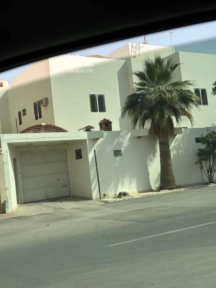 فيلا للبيع في شارع ابن الطرائفي, حي الإزدهار, مدينة الرياض, منطقة الرياض صورة 2