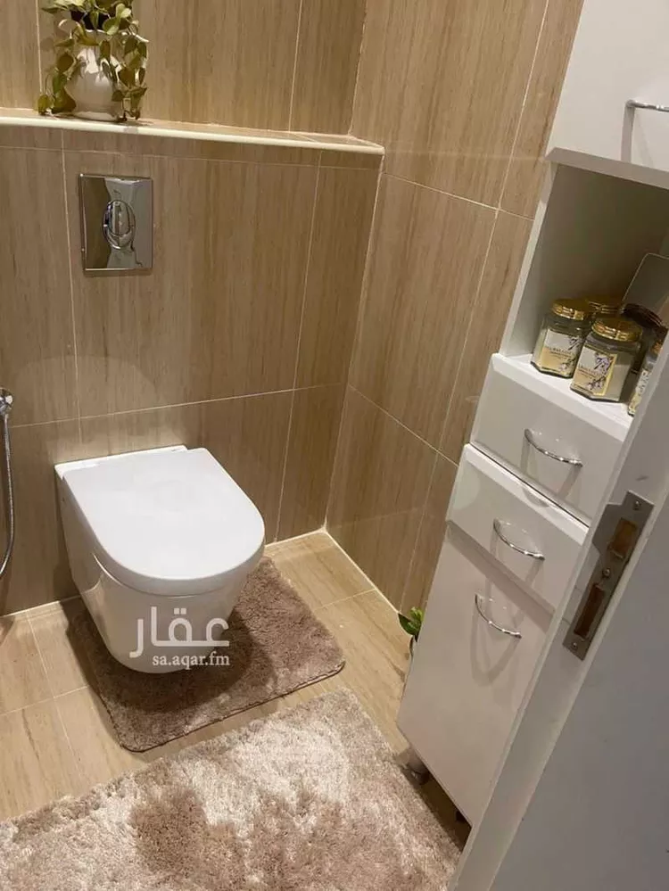 دور للبيع في شارع إبراهيم بن الجنيد, حي الإزدهار, مدينة الرياض, منطقة الرياض صورة 2