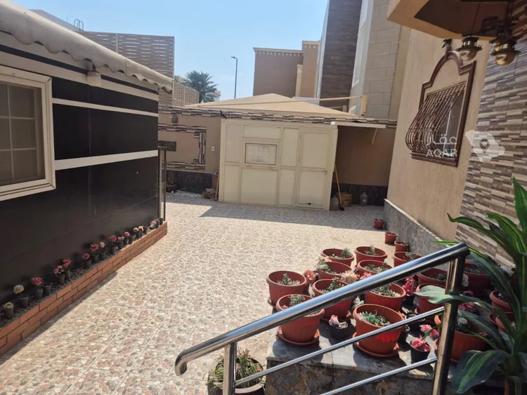 فيلا للبيع في شارع علي البغوي, حي النهضة, مدينة جدة, منطقة مكة المكرمة 9