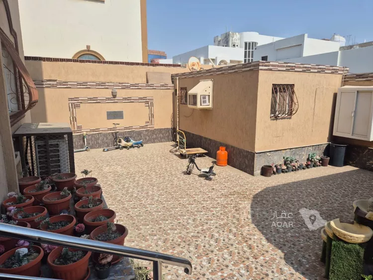 فيلا للبيع في شارع علي البغوي, حي النهضة, مدينة جدة, منطقة مكة المكرمة 8