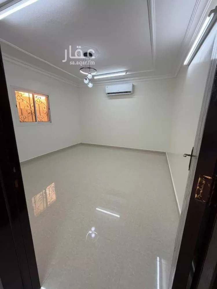 شقة للإيجار في شارع المنافع, حي ظهرة لبن, مدينة الرياض, منطقة الرياض 7