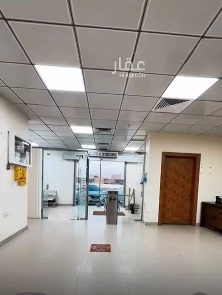 عمارة للبيع في شارع الأمير عبدالعزيز بن ثنيان, حي النخيل, مدينة الرياض, منطقة الرياض 9