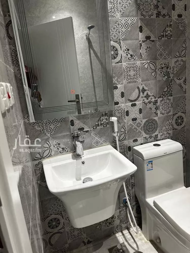 شقة للإيجار في شارعامنه بنت العباس بن عبد المطلب ، حي بطحاء قريش ، مكة ، منطقة مكة المكرمة صورة 5