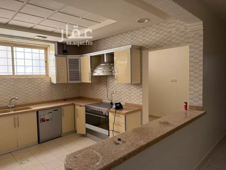 Floor for Sale in Buraydah Al Rwaf Subdivision 6