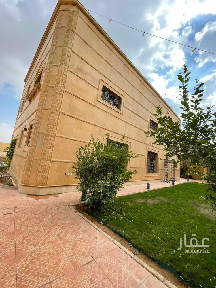 فيلا للبيع في شارع ابن تيمية, حي النهضة, مدينة بريدة, منطقة القصيم صورة 3