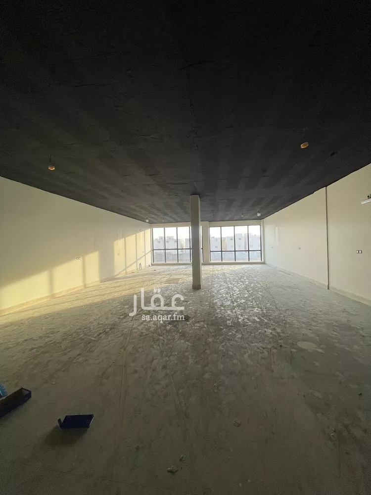 مكتب تجاري للإيجار في شارع طريق الشيخ عبدالعزيز بن باز, حي النخيل, مدينة بريده, منطقة القصيم صورة 3