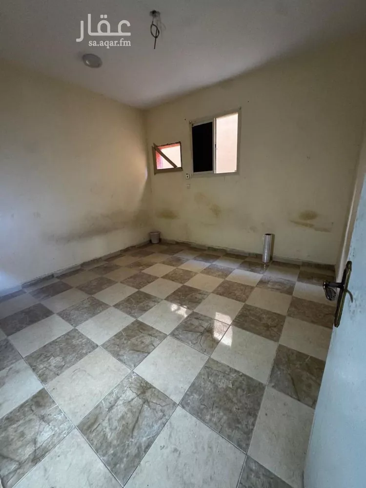 شقة للإيجار في شارع سلمان بن عبدالعزيز, حي الروضة, مدينة بريدة, منطقة القصيم صورة 3