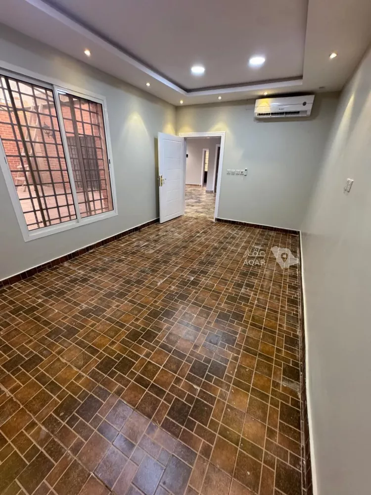Rest House for Sale in Buraydah Al Jamiyin صورة 5