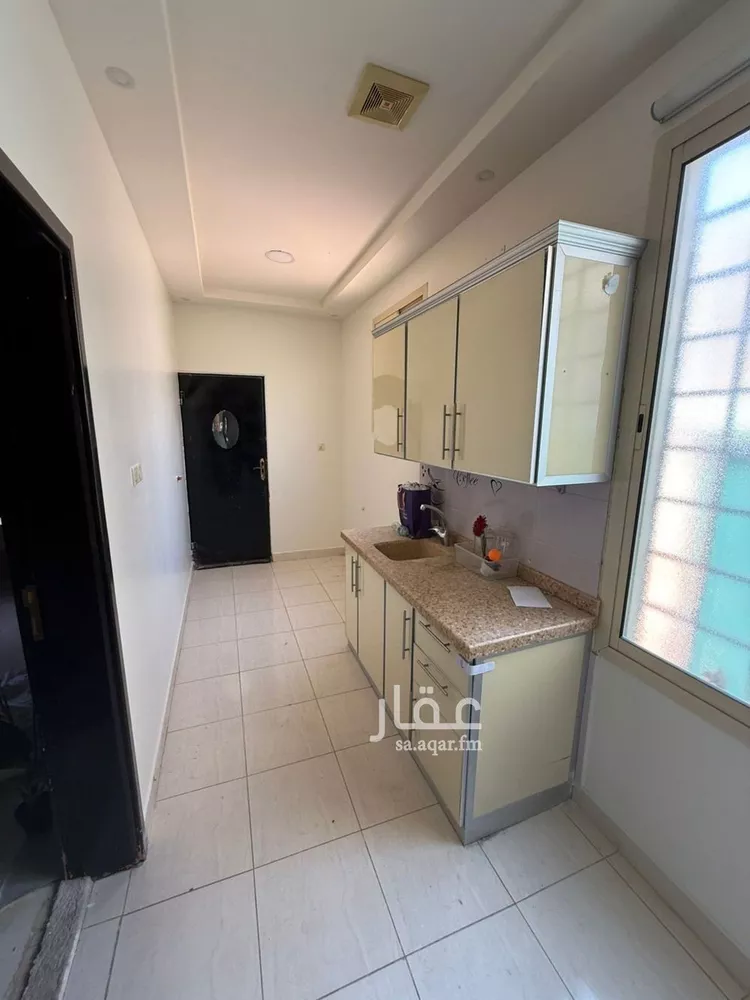 Floor for Sale in Buraydah Al Rwaf Subdivision 7